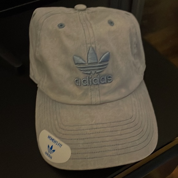 NWT adidas hat - Picture 2 of 6